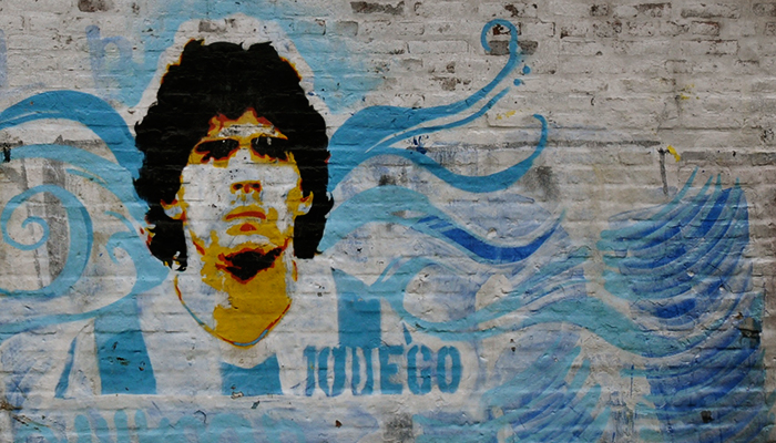 Maradona: Nuestro D10S imperfecto