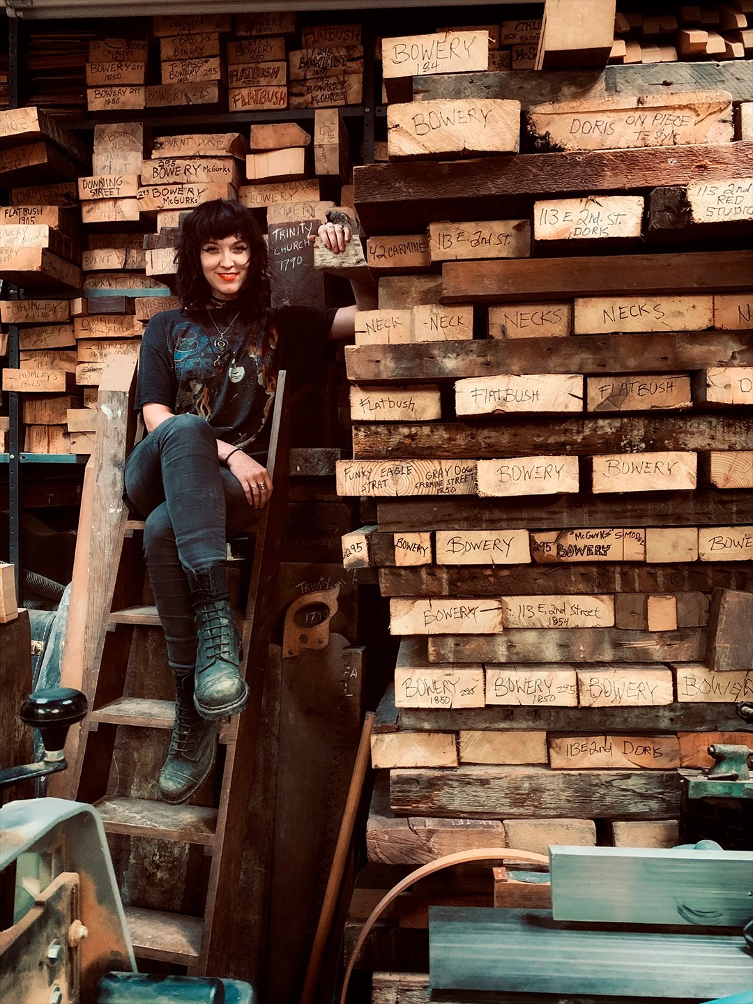 cindy guitars. maderas de edificios viejos para guitarras neuvas